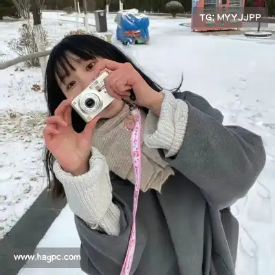 滑颢清
